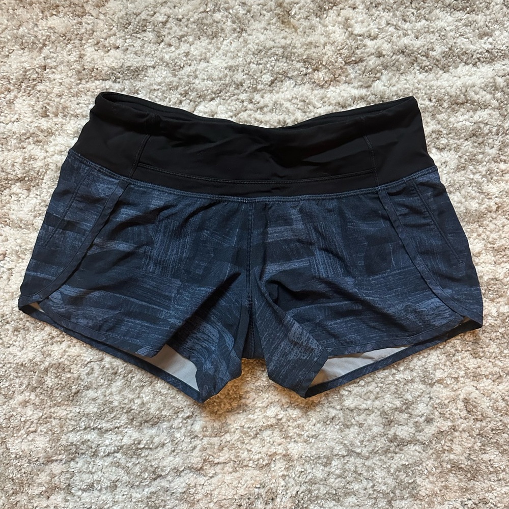 Lululemon size 4 shorts, blue and black